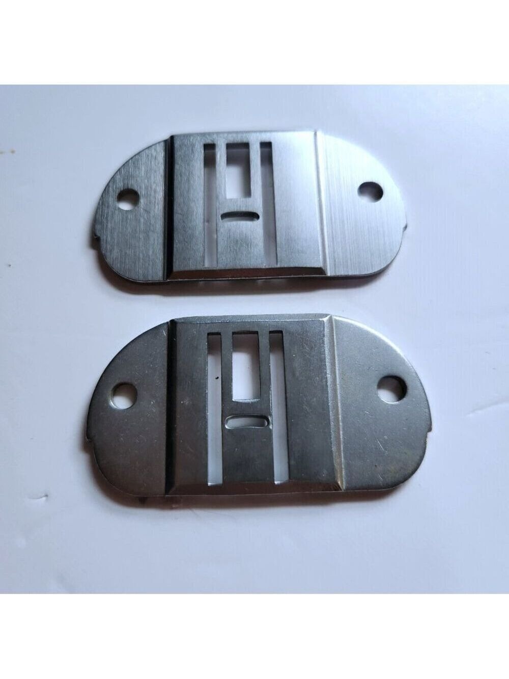 Singer Needle Throat Plate 171138 Vintage Singer Needle Plate lot of 2